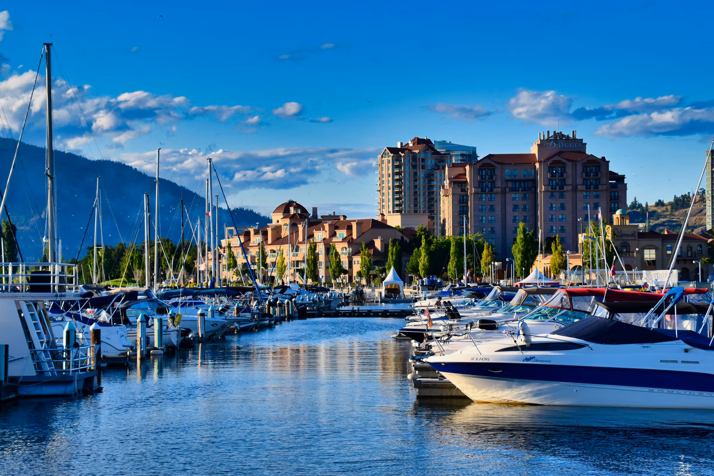 Private Jet & Inflight Catering YLW CYLW Kelowna | SkyDine