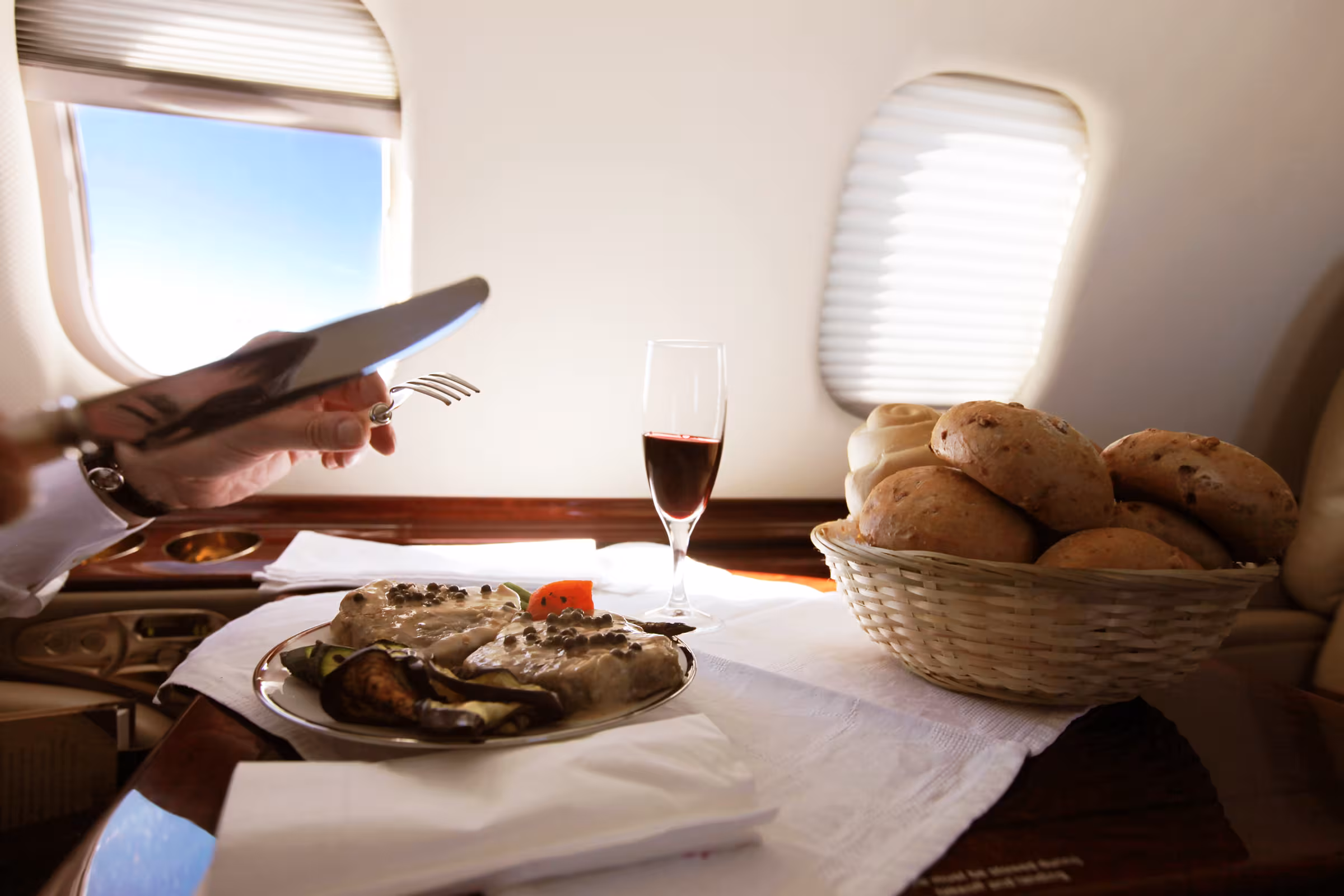 Private Jet & Inflight Catering Airline Inflight Catering | SkyDine